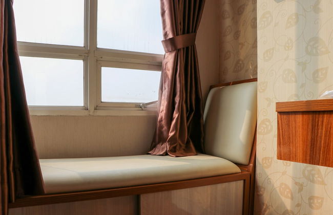 Cozy And Simply Studio At Cinere Bellevue Suites Apartment - Foto 2