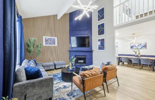 Luxury Living w Backyard Pool Oasis 5BD 3BA - Foto 5