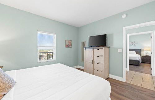 Laketown Wharf Resort #1321 by Book That Condo - Foto 28