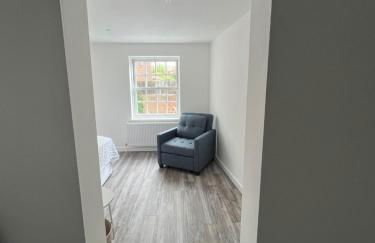 Yugogo One-Bedroom Apartment 37 London Road - Photo 23