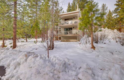 8 Mi to Northstar Slopes Tahoe Gem with Fireplace - Foto 27
