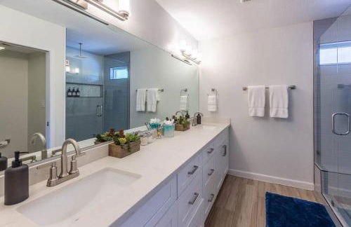 Desert Oasis With Pool Mini Golf King Bed RV Parking - Foto 31