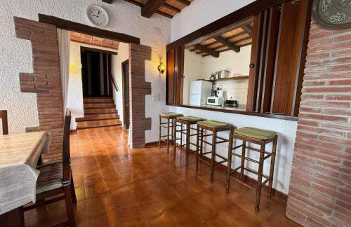 Casa con Gran Jardín Privado y Piscina Comunitaria en Torroella de Montgrí - ES-323-44 - Foto 17