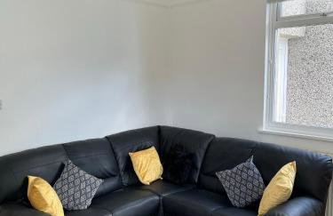 4-6 Guests in centre location with stunning views - Photo 22