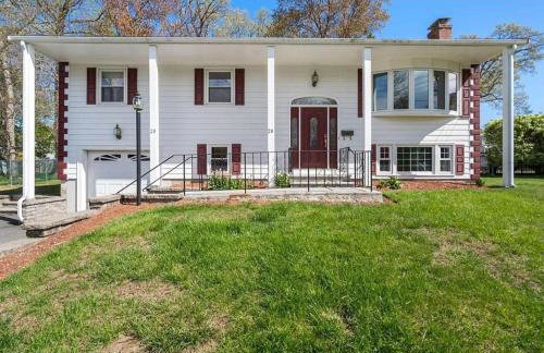 Upper-Level Oasis- Ideal for 2026 World Cup visitors - Foto 1