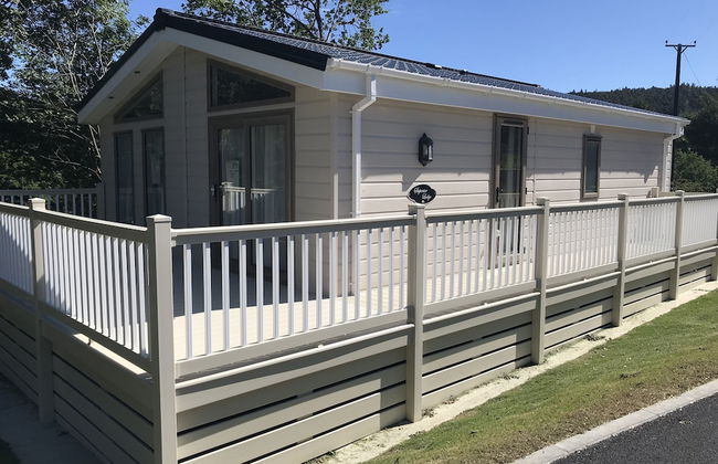 Riverside Rothbury Superior Lodge - Photo 6