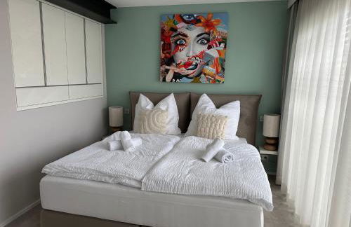 DOM LIVING - LuxusHaus - Photo 29