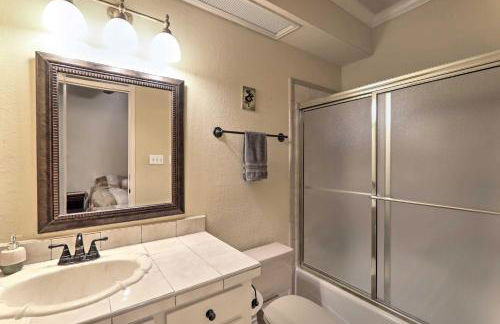 Private Pool Lakefront Harlingen Home - Foto 29