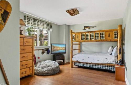 Charming Getaway Cabin - Foto 14