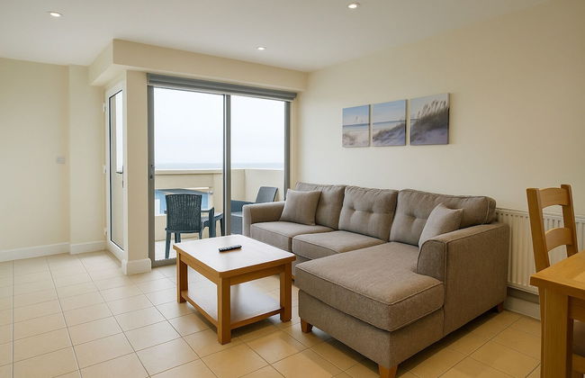 Westbeach Holiday Apartments - Photo 18