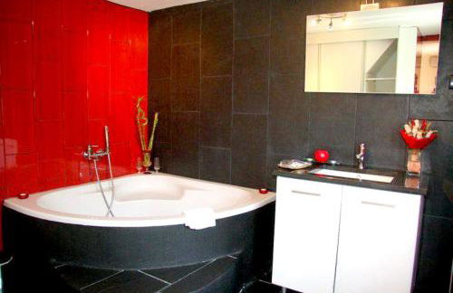 Charming House in Santa Eulalia, perfect for 18 guests - Foto 14