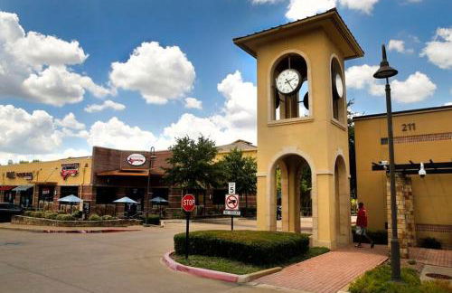 Cozy Modern Retreat, Comfortable and Spacious - Foto 29