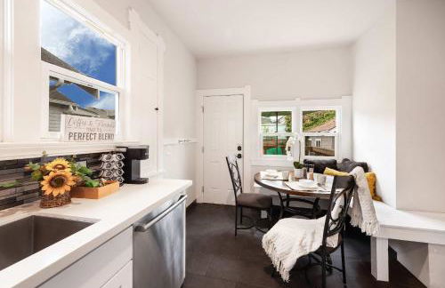 Sunny 3BR Home Near UW & Children Hospital Gym - Foto 18