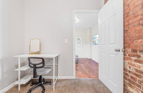 Cozy Little Italy Apt Fast Wifi Pet Friendly - Foto 16