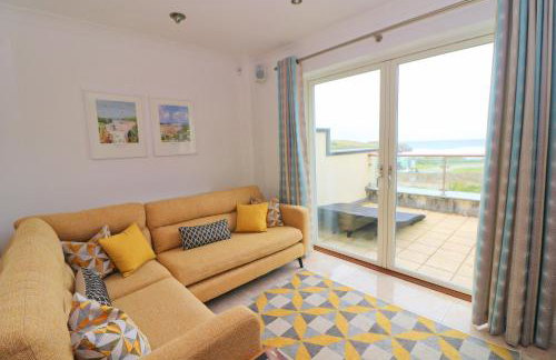 Beachside apartment, sea views - Foto 7
