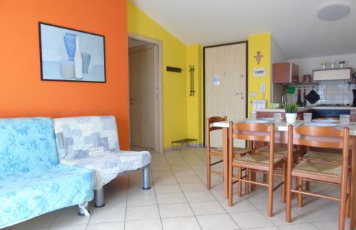 Homiday - Green Bay Village - Photo 75