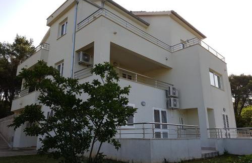 Apartments Villa Maslinica - Foto 1