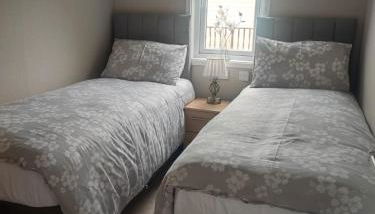 LUXURY LODGE WITHIN A GOLF & LEISURE CLUb - Foto 5