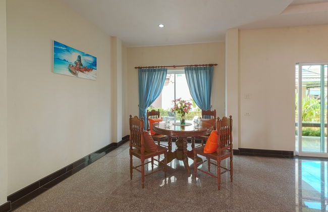 June Pool Villa - Photo 33