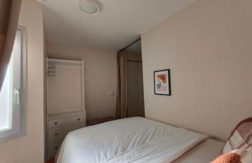 T1 Bis avec piscine vue golf et montagnes - Foto 4