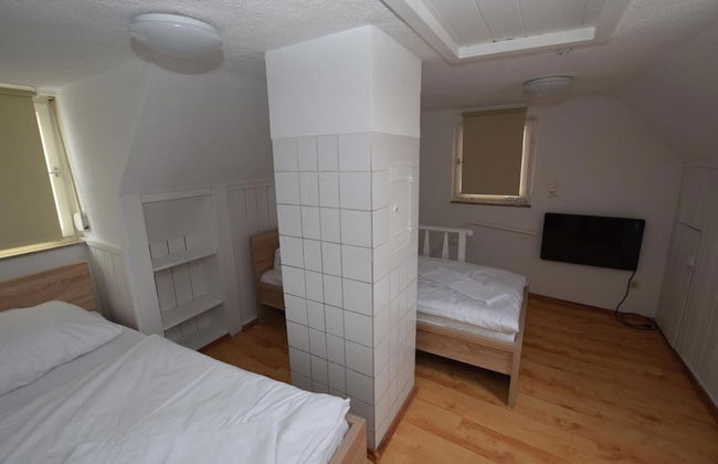 AB Apartment 27 - Photo 6