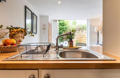 Poppy Cottage - Cosy 2 Bedroom, Perfect for Family! - Photo 55