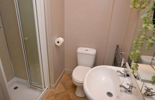 Heather Lodge with Hot Tub - Foto 14