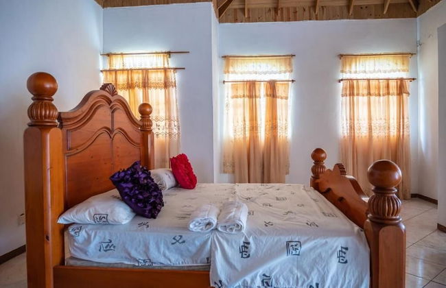 BurgAnn Villa - Photo 25