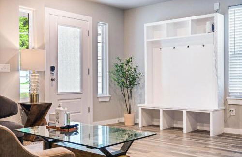 5BR Home Hot tub, fenced backyard #CO - Foto 12