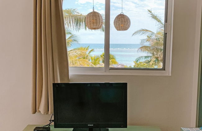 El Fuerte Beach Resort - Photo 63