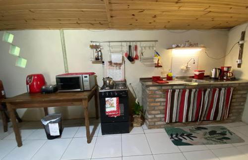 Um Chalé aconchegante no sítio em meio a natureza. - Foto 23