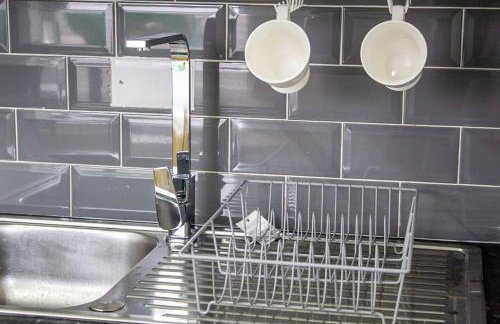 Spacious Large Group House Near NEC and Airport - Foto 57