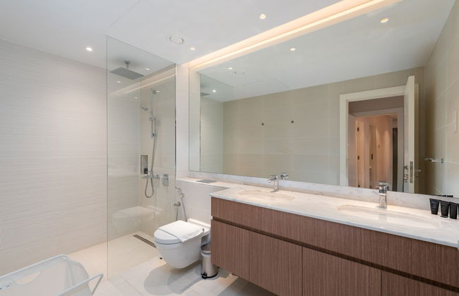 Cozy La Mer 2BR w Beach Access - Photo 24