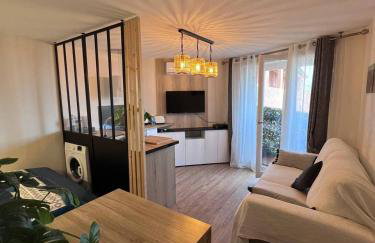 Location estival parfaite : Studio à 50 mètres de la plage, offrant une magnifique vue mer - Foto 12