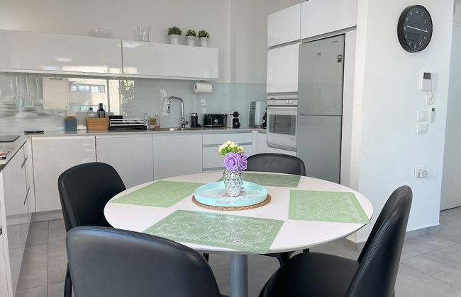 AirTLV - Luxury Apartment Port of Jaffa - Photo 10