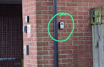 Lux Den close to M1! Netflix , Parking & Broadband - Foto 2