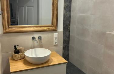 Neues Landappartement - mit Blick in den Garten - Foto 15