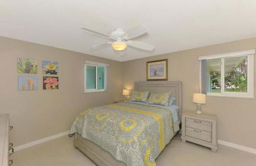 Bikini Tini Time - Foto 33