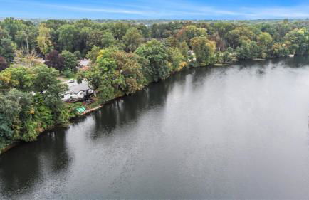 Sunset Point - Spacious 4-bedroom house in Elkhart with WiFi, AC, Swim Spa - Foto 36