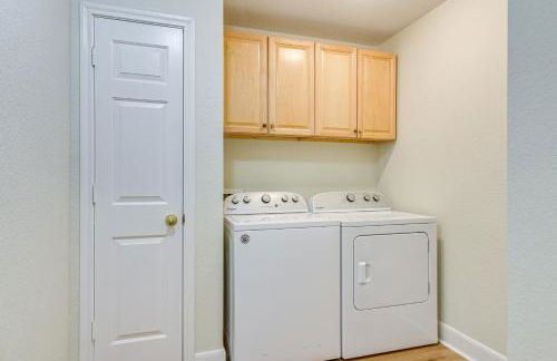 Downtown Kemah Rental about 3 Blocks to Boardwalk! - Foto 23