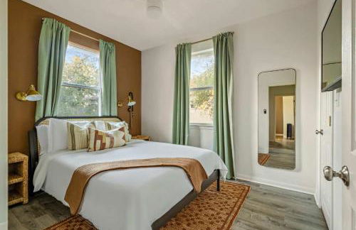 The Backyard Bliss - 4BR Heated Pool & Ping Pong - Foto 25