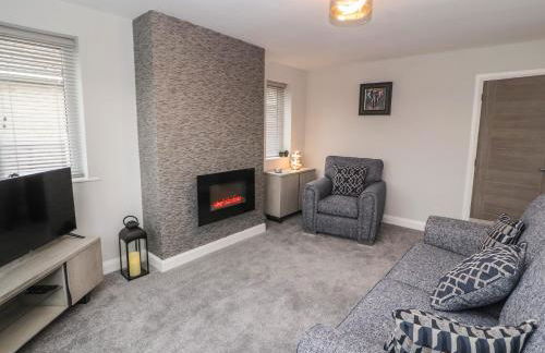 12 Merefell Road - Photo 5