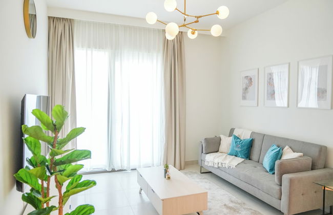 Yogi - Elegant Apartment With Balcony Amidst Vibrant Area - Foto 14