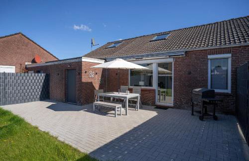 Haus am See - Photo 1