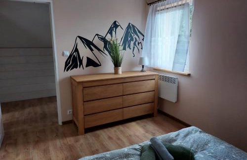 Uroczy Domek z Kominkiem - Foto 15