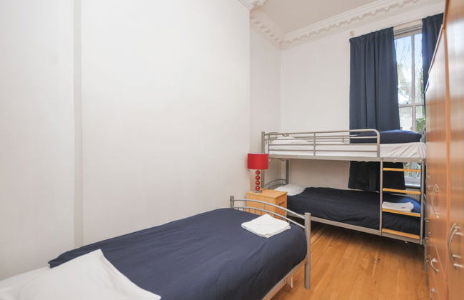 Access Earl's Court - Foto 2