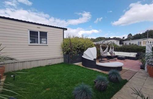 Lakes and woodlands hiking Overstone Holiday Park - Foto 75