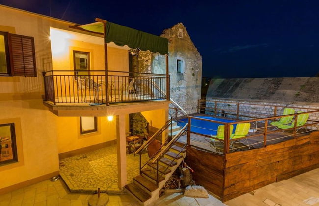 Large Holiday Home With Private Pool, Wellness & Sea View - Foto 1