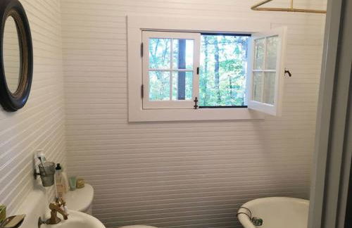 Historic Farmhouse by Nature Preserve - Foto 47