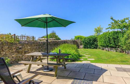 3 Bed in Burton Bradstock oc-h30573 - Photo 6